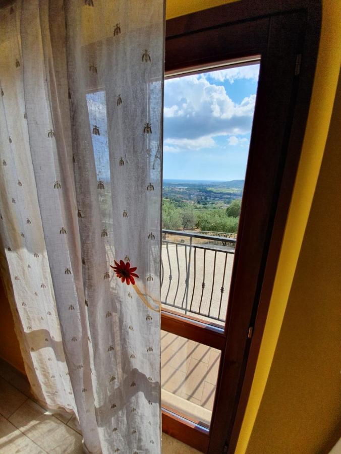 Colle Del Mirto Villa Castelnuovo Cilento Exterior photo